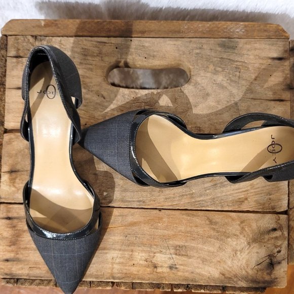 Joey O Checked Pumps - Picture 2 of 4